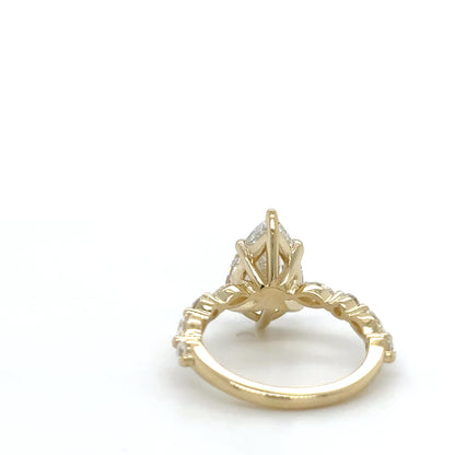 Classic Pear Shape Engagement RIng