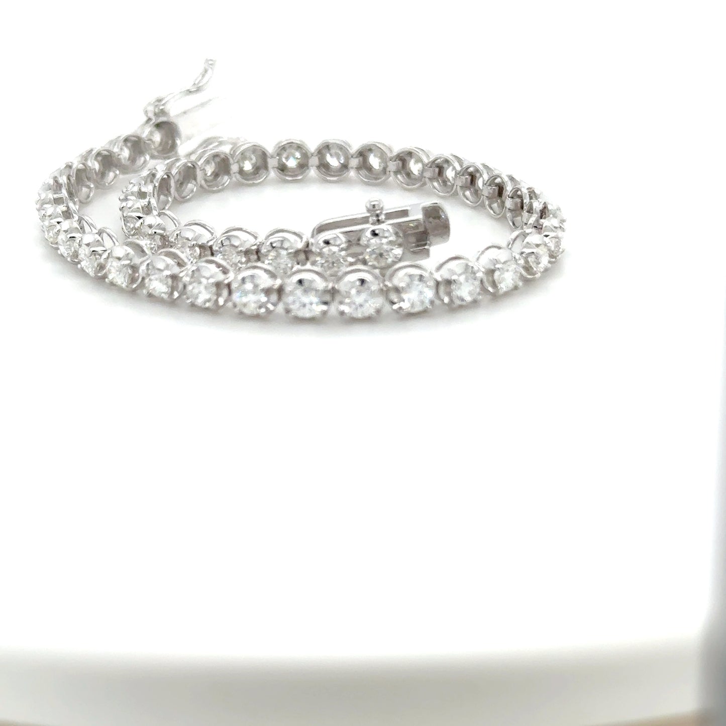 Diamond Tennis Bracelet Illusion Setting