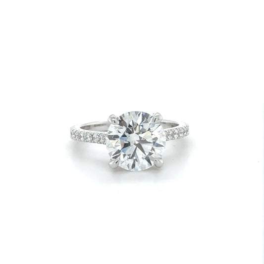 Classic Diamond Engagement Ring with Basket Diamond