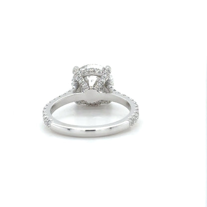 Classic Diamond Engagement Ring with Basket Diamond